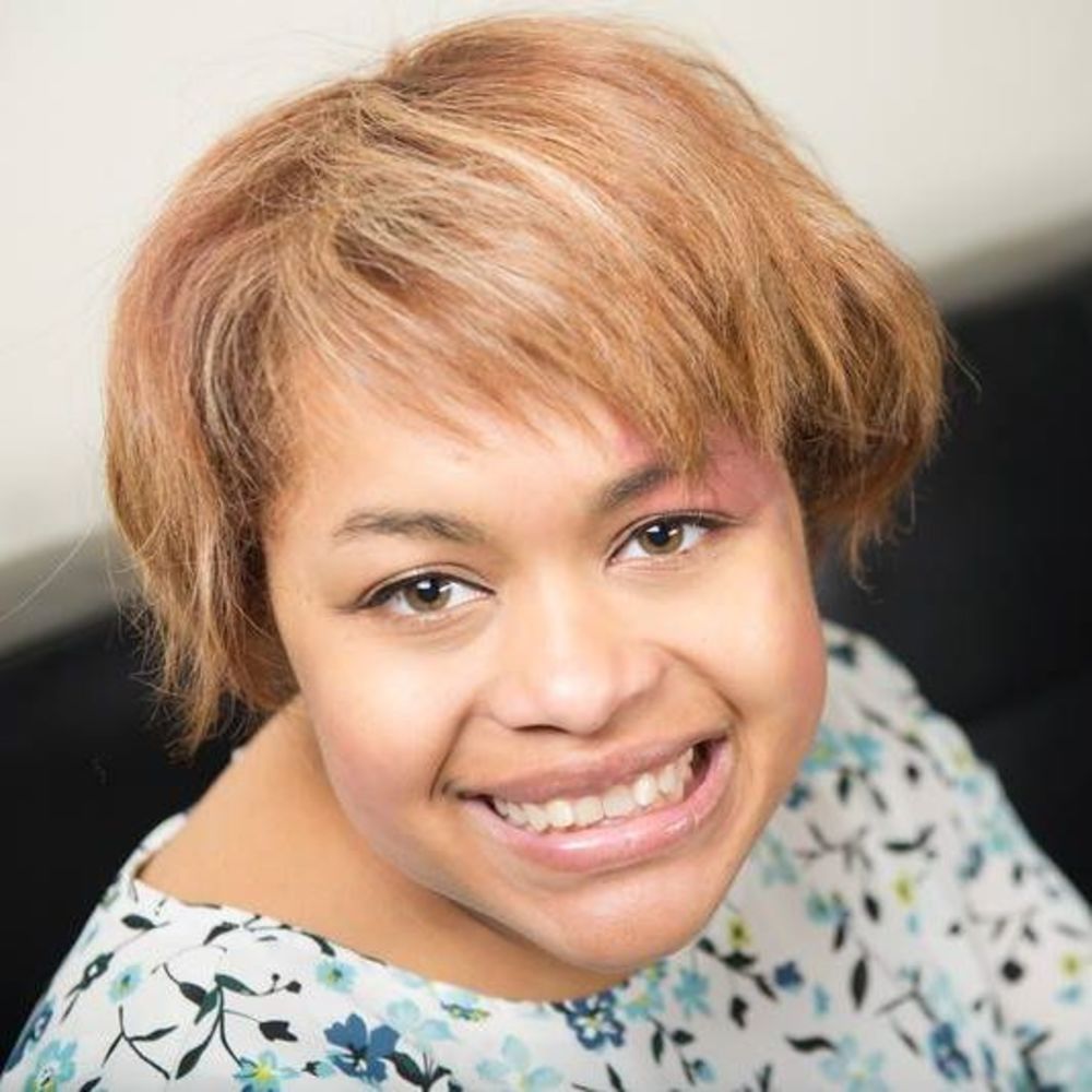 Meet your Posher, Nessa